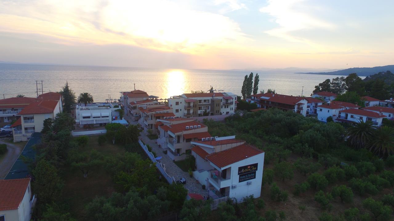 Meliton Inn Hotel & Suites By The Beach Neos Marmaras Exterior photo